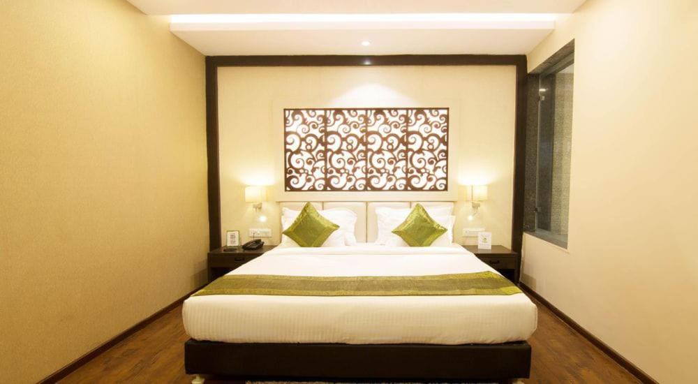 Hotel Kc Manor Jamshedpur Esterno foto