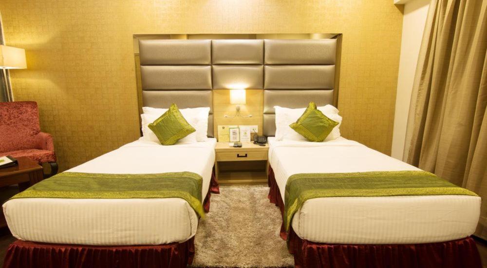 Hotel Kc Manor Jamshedpur Esterno foto